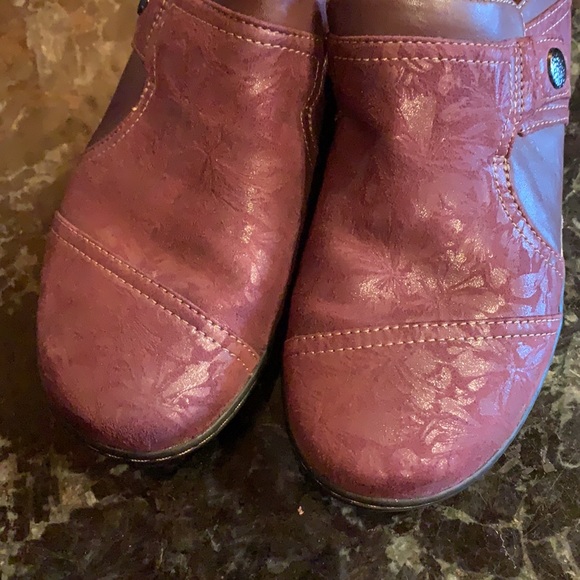 Clarks Loafers - Picture 7 of 8